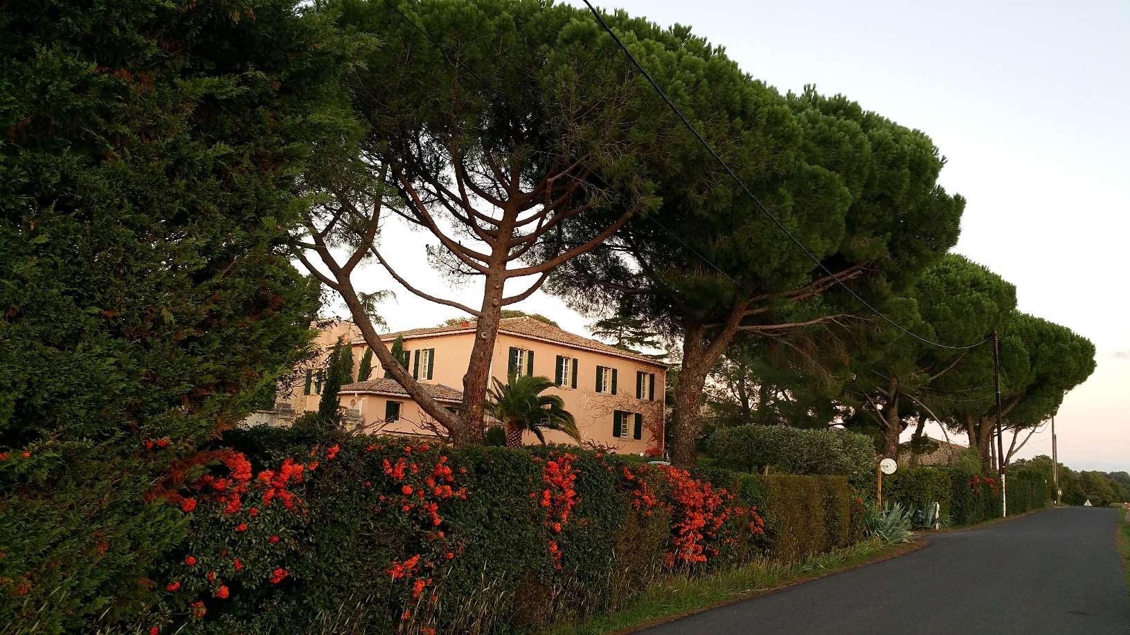 Prieuré Saint Martial (main house in autumn)